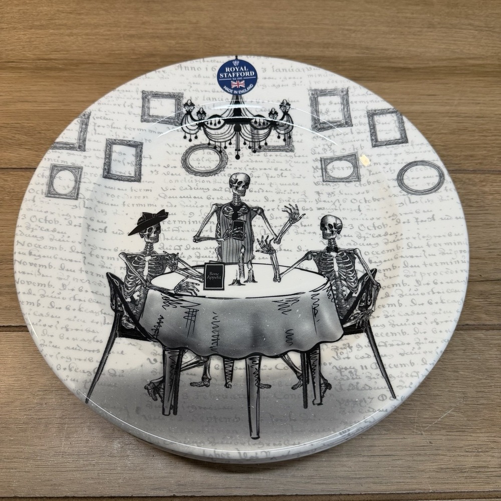 Royal Stafford Bones Restaurant Halloween Skeleton Dining Dinner Plates Set 5